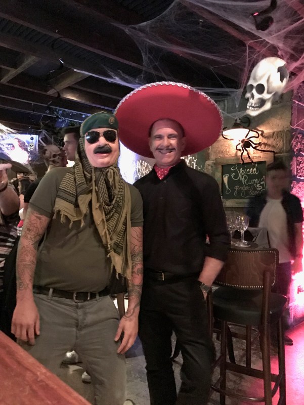 New Hampton Hotel Kings Cross sydney Food blogger