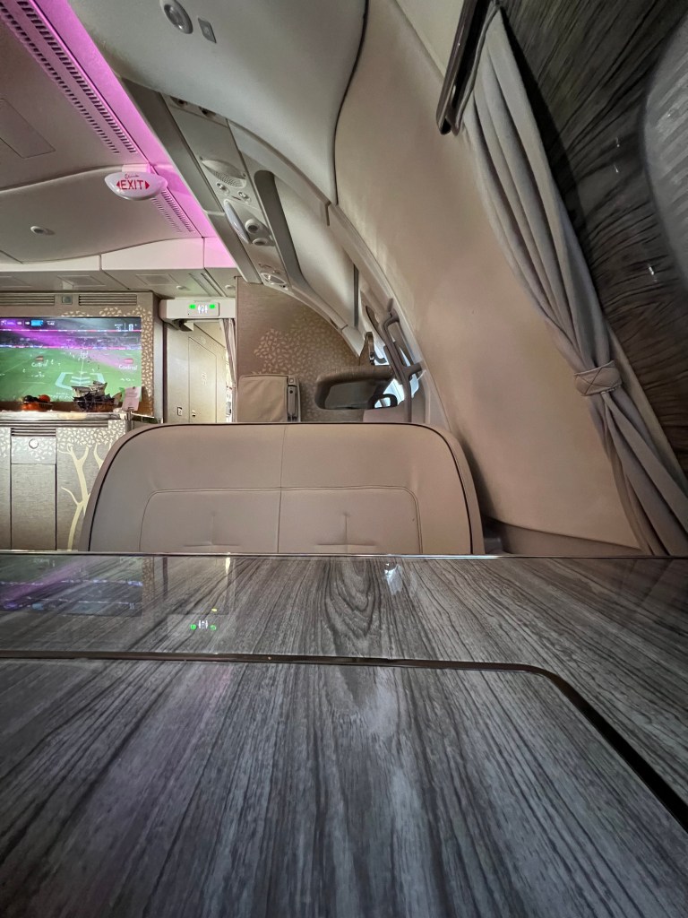 emirates a380 lounge 
